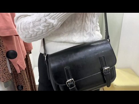 ❤️ Nuoren nartun FeralBerryn julkinen itsetyydytys dildolla sovituskopissa Laadukas porno at fi.porno-filmy.ru ❌️❤